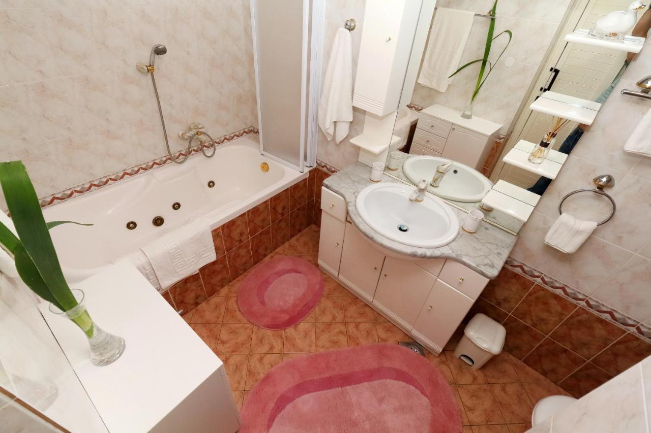 Apartman Nika - Marija Makarska Eksteriør bilde