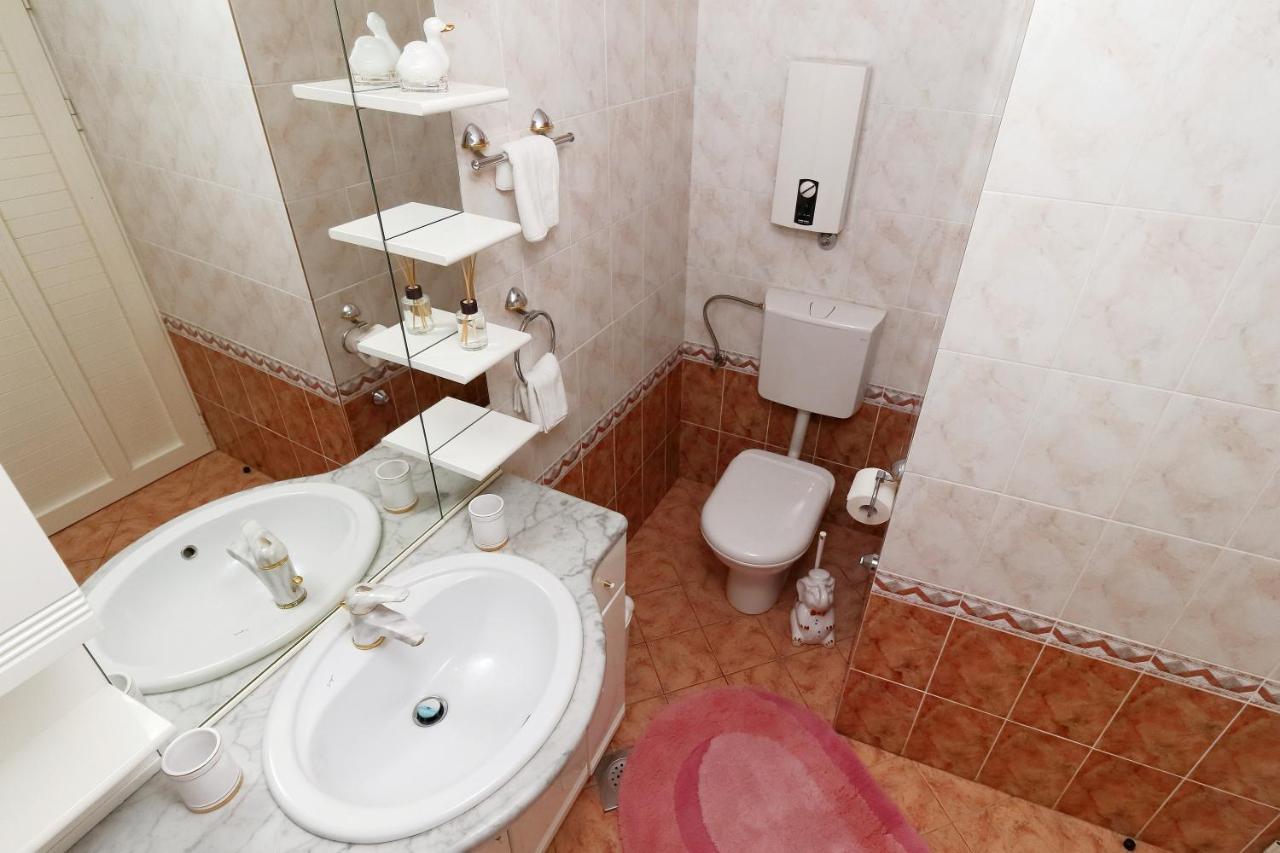 Apartman Nika - Marija Makarska Eksteriør bilde