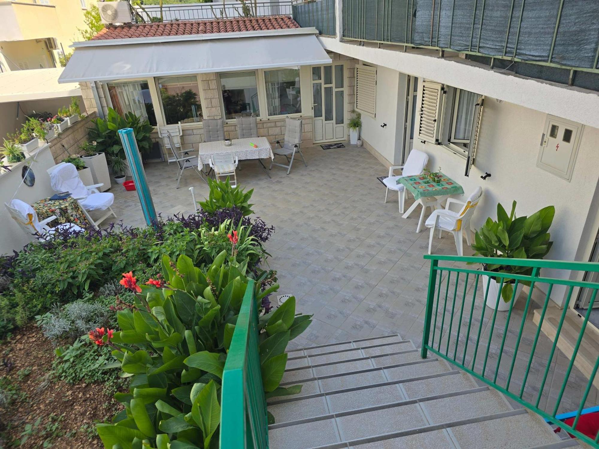 Apartman Nika - Marija Makarska Eksteriør bilde