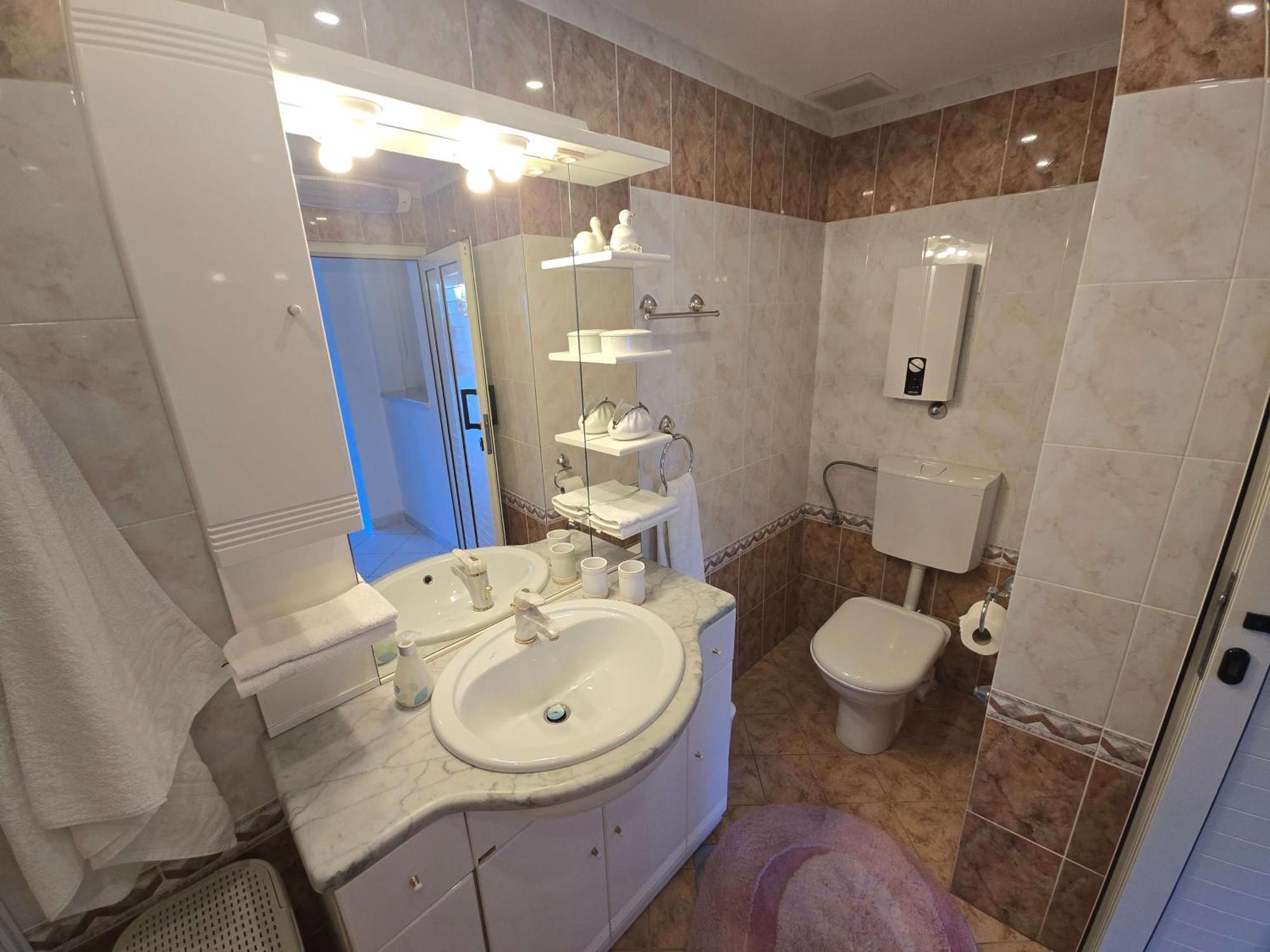 Apartman Nika - Marija Makarska Eksteriør bilde